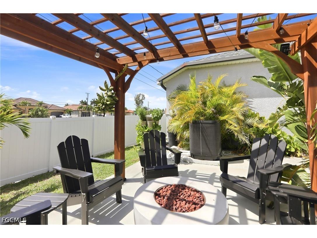 1910 SW 39th Street Cape Coral FL 33914 2026016703 image46