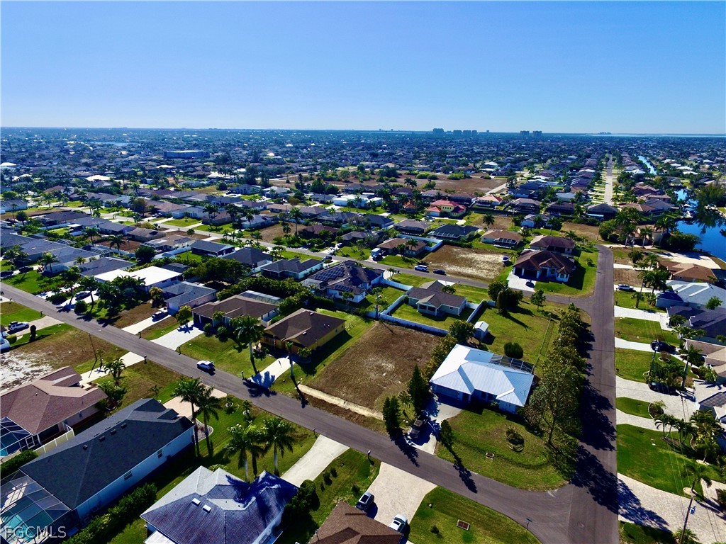 1910 SW 39th Terrace Cape Coral FL 33914 2026010438 image10