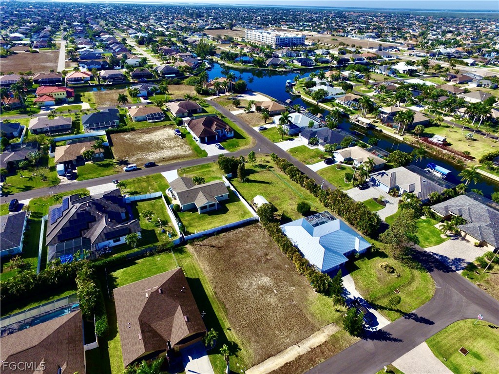 1910 SW 39th Terrace Cape Coral FL 33914 2026010438 image6