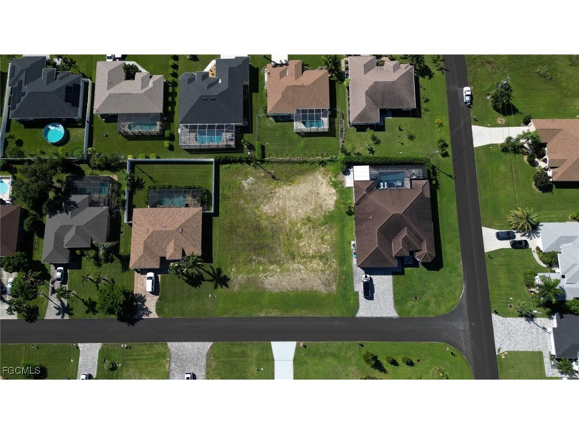 1910 SW 40th Street Cape Coral FL 33914 2025013006 image2