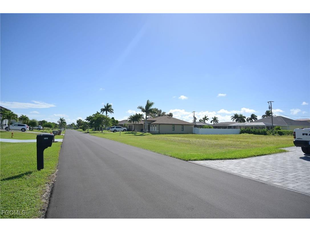 1910 SW 40th Street Cape Coral FL 33914 2025013006 image5