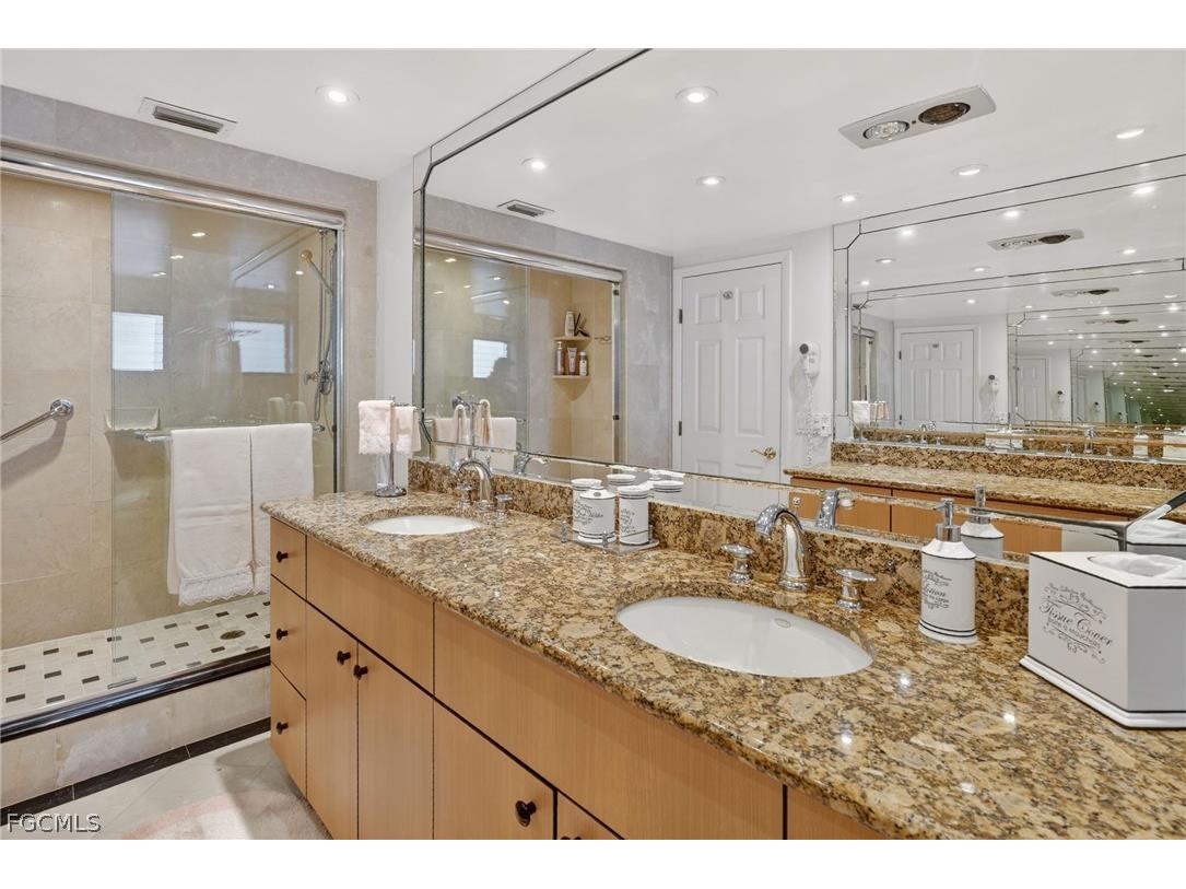 1910 Virginia Avenue #1103 Fort Myers FL 33901 2026006436 image27