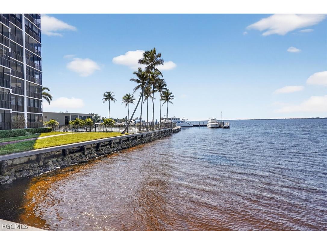 1910 Virginia Avenue #1103 Fort Myers FL 33901 2026006436 image40