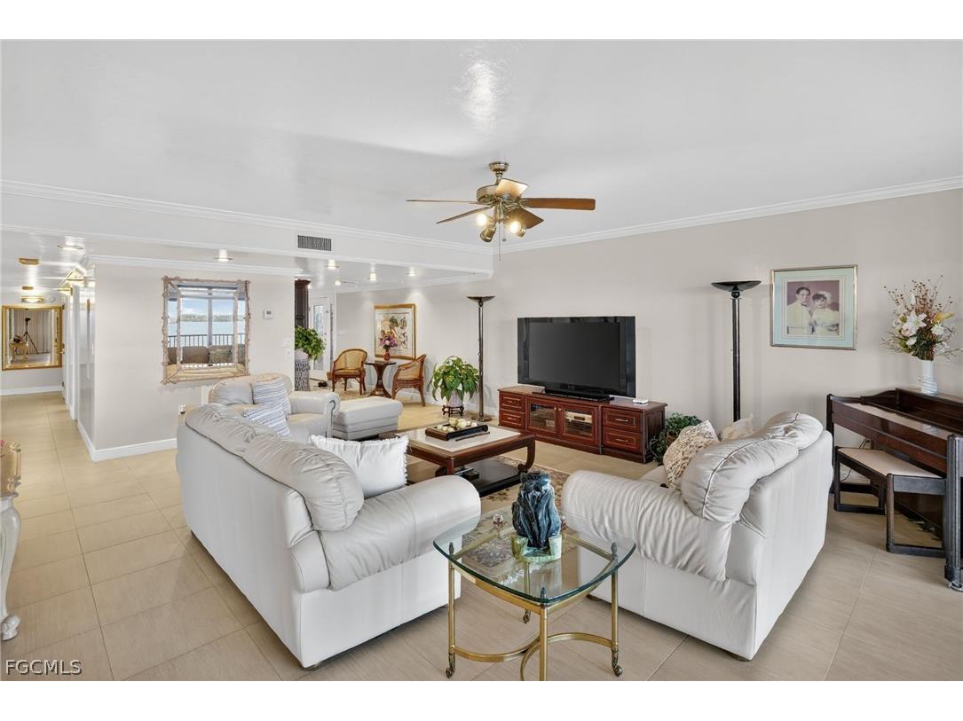 1910 Virginia Avenue #1103 Fort Myers FL 33901 2026006436 image6
