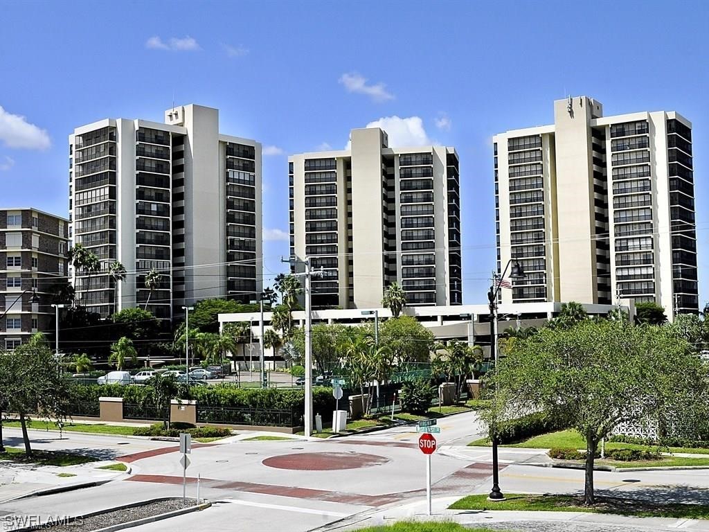 1910 Virginia Avenue #1202 Fort Myers FL 33901 223018648 image1