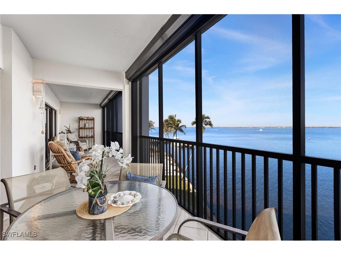 1910 Virginia Avenue #403 Fort Myers FL 33901 225009146 image1