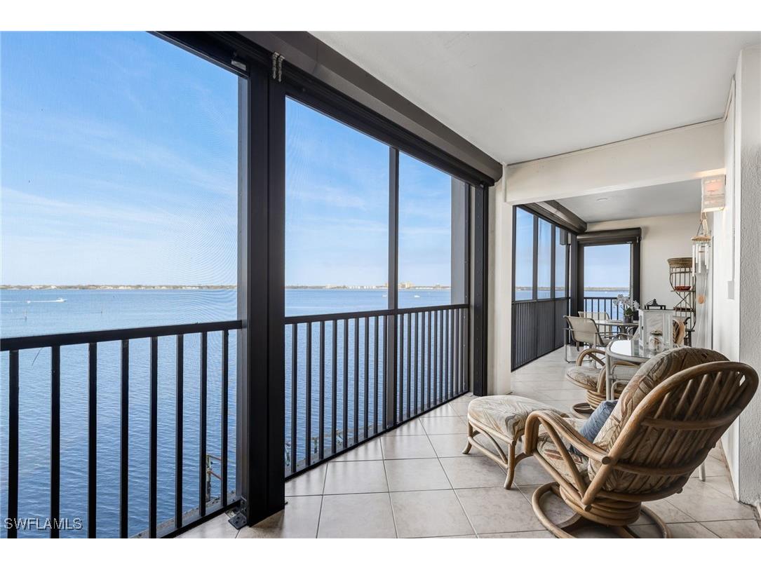 1910 Virginia Avenue #403 Fort Myers FL 33901 225009146 image2