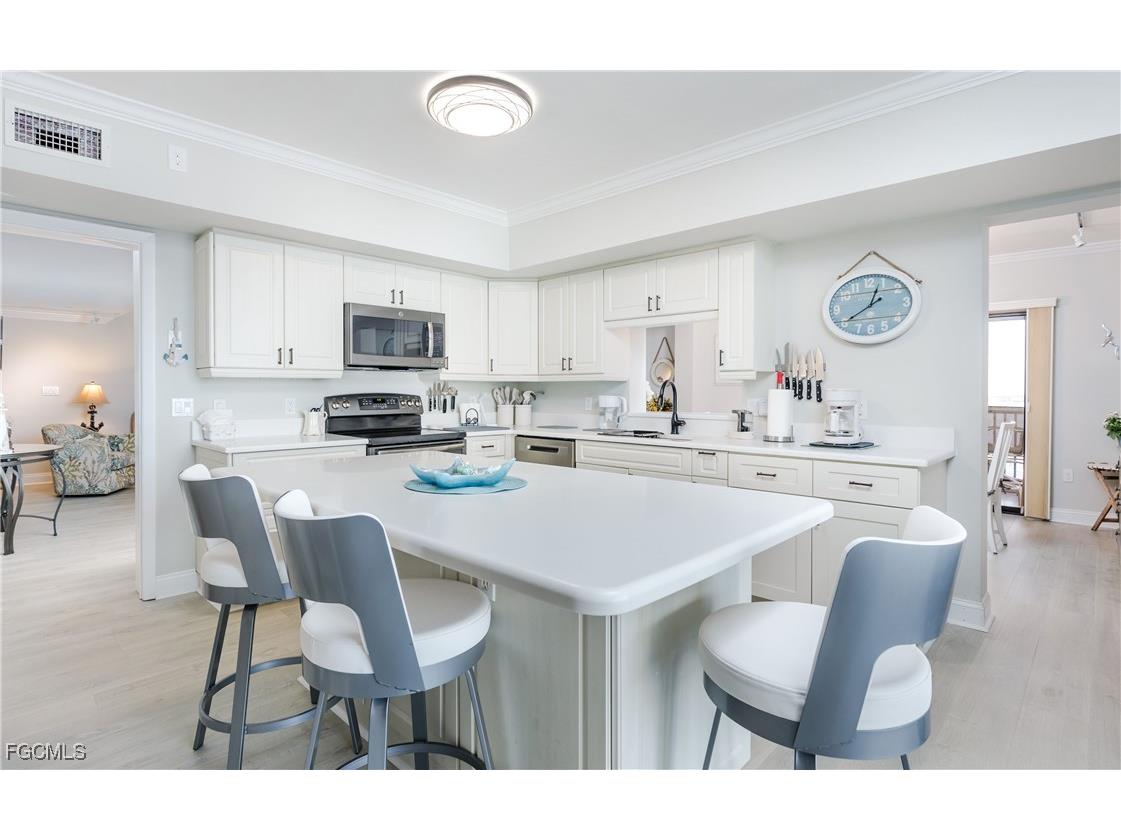 1910 Virginia Avenue #903 Fort Myers FL 33901 2026002706 image15