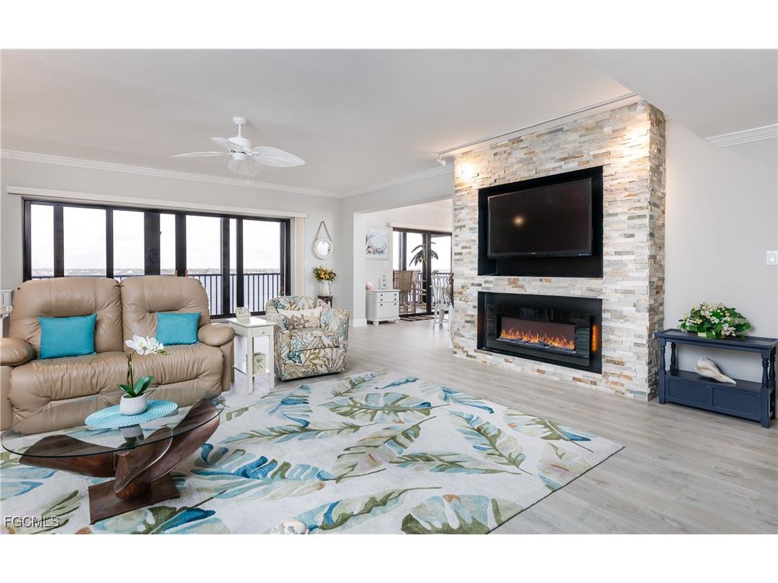 1910 Virginia Avenue #903 Fort Myers FL 33901 2026002706 image7