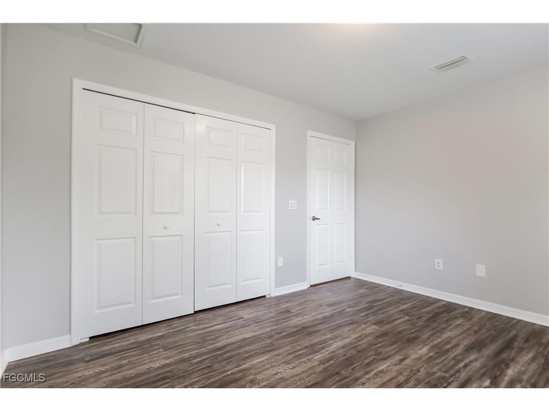 1910 Wanda Avenue N Lehigh Acres FL 33971 2025011847 image12