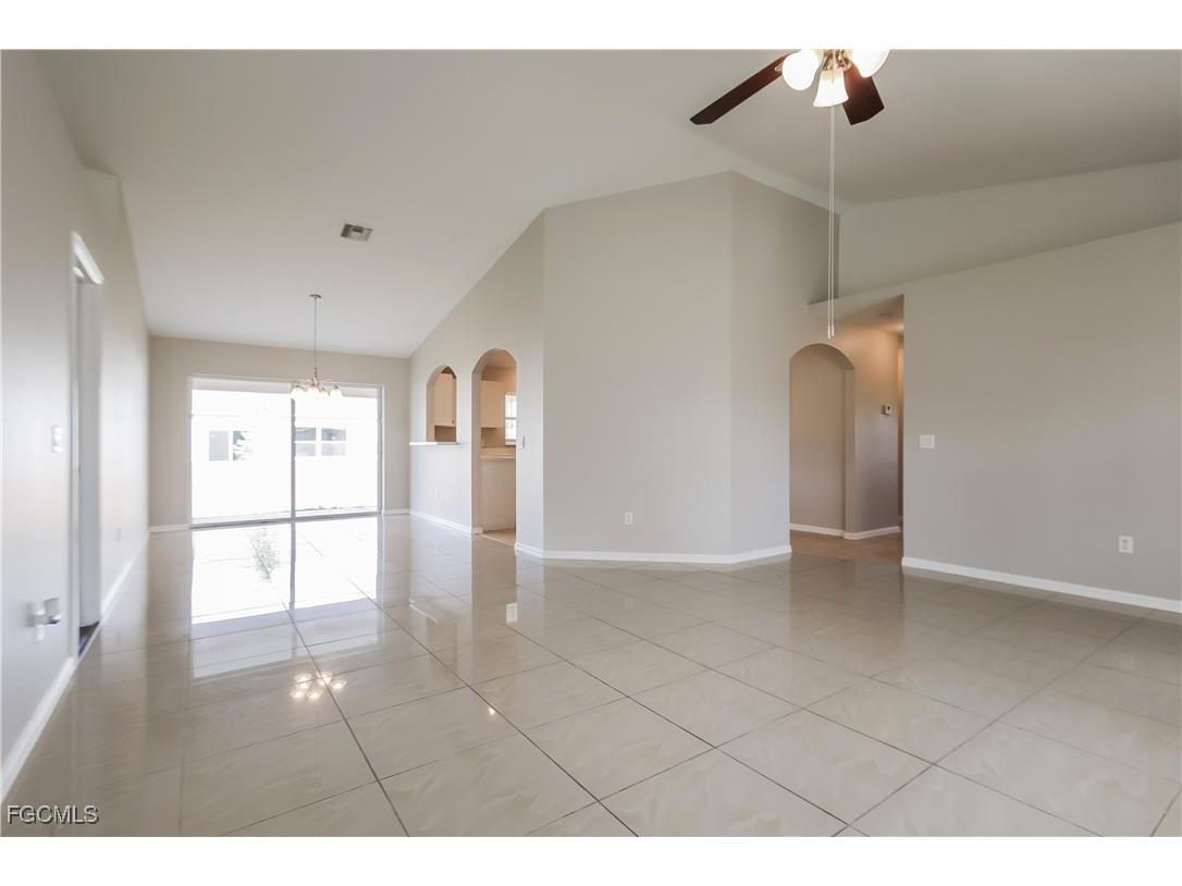 1910 Wanda Avenue N Lehigh Acres FL 33971 2025011847 image3