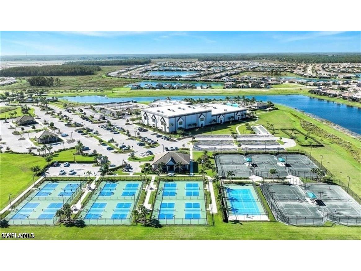19100 Hanley Boulevard Estero FL 33928 226016682 image10