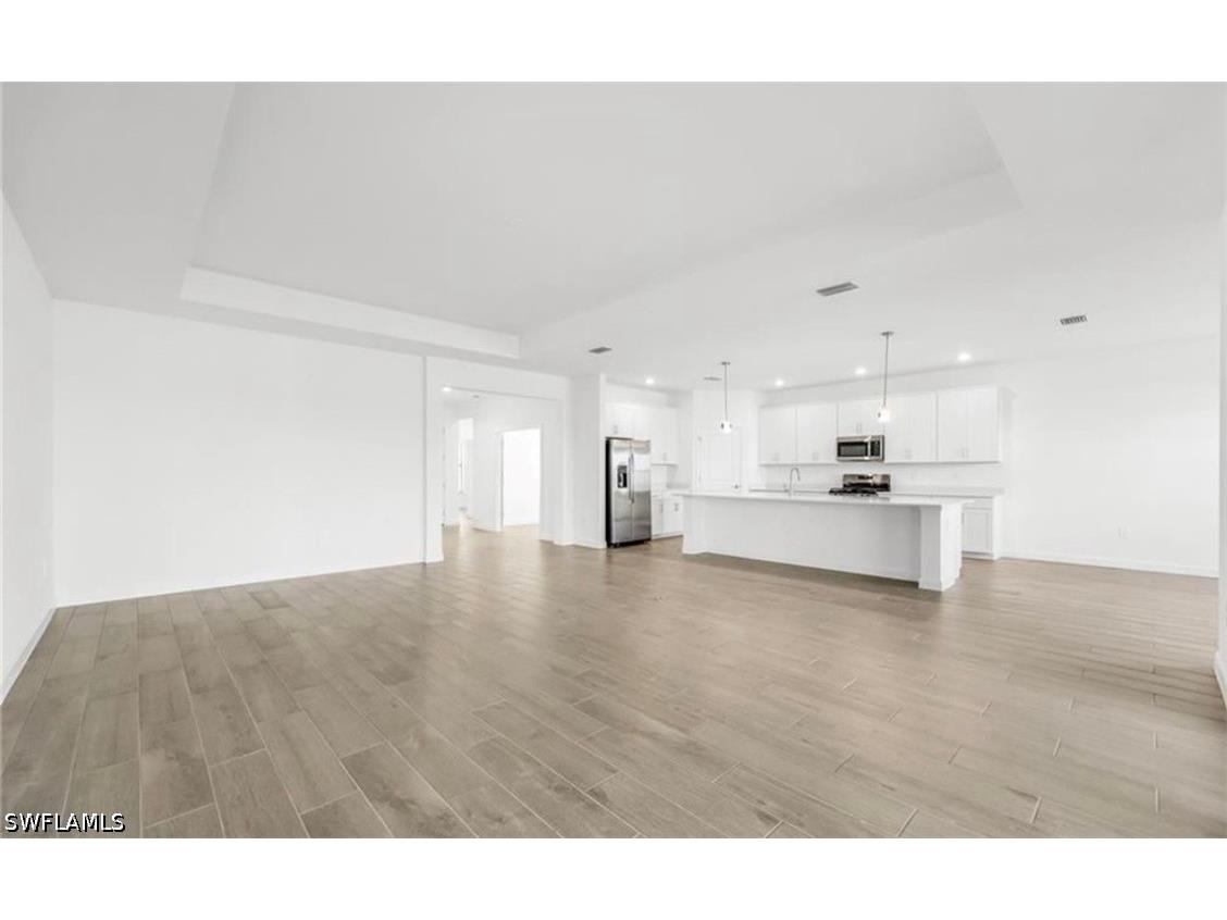 19100 Hanley Boulevard Estero FL 33928 226016682 image4