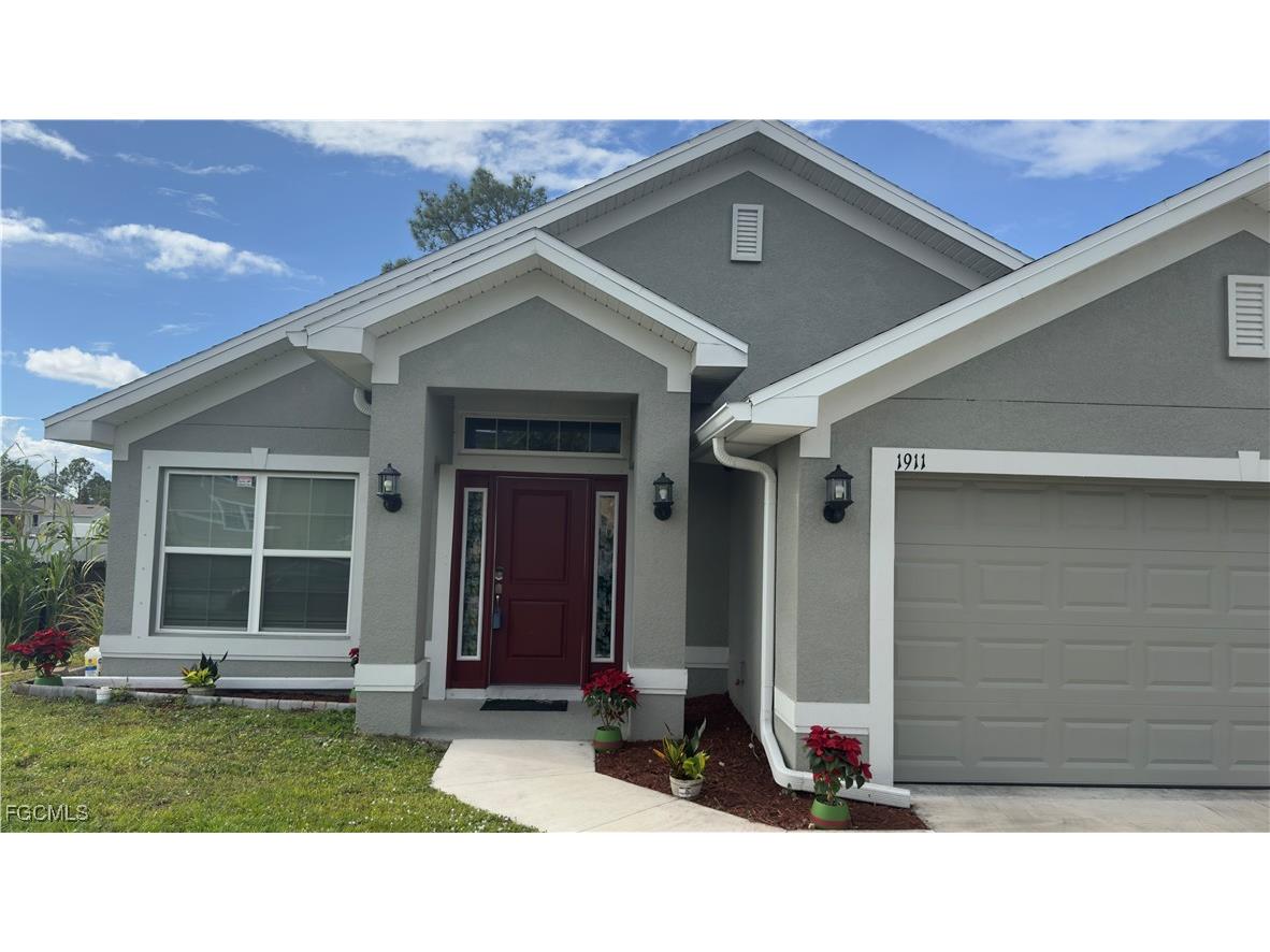 1911 Lemona Avenue Lehigh Acres FL 33972 2025022327 image2