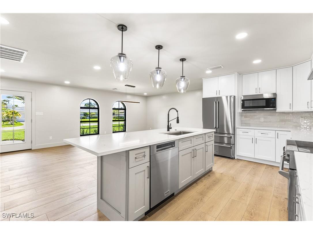 1911 Princess Court Naples FL 34110 225083406 image5