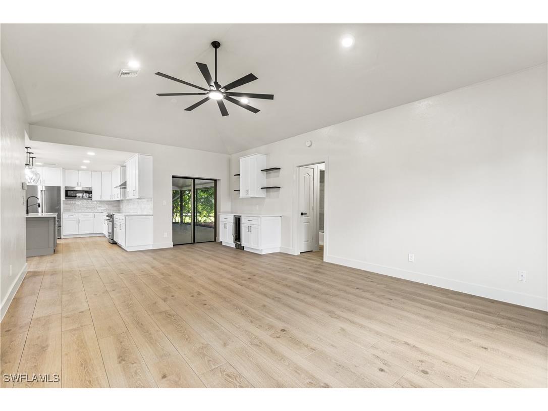 1911 Princess Court Naples FL 34110 225083406 image9