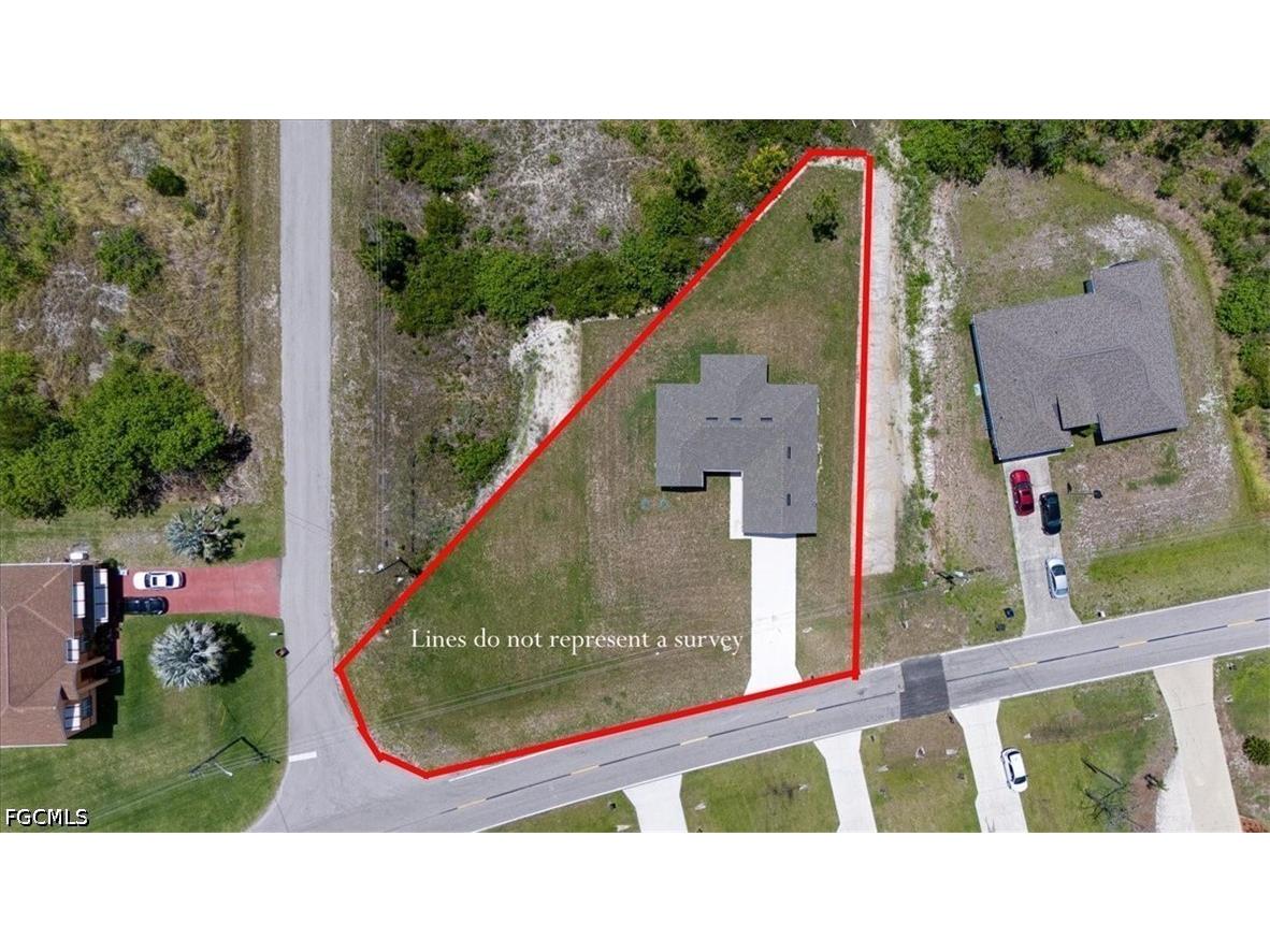 1911 Richmond Avenue N Lehigh Acres FL 33972 2026023211 image2