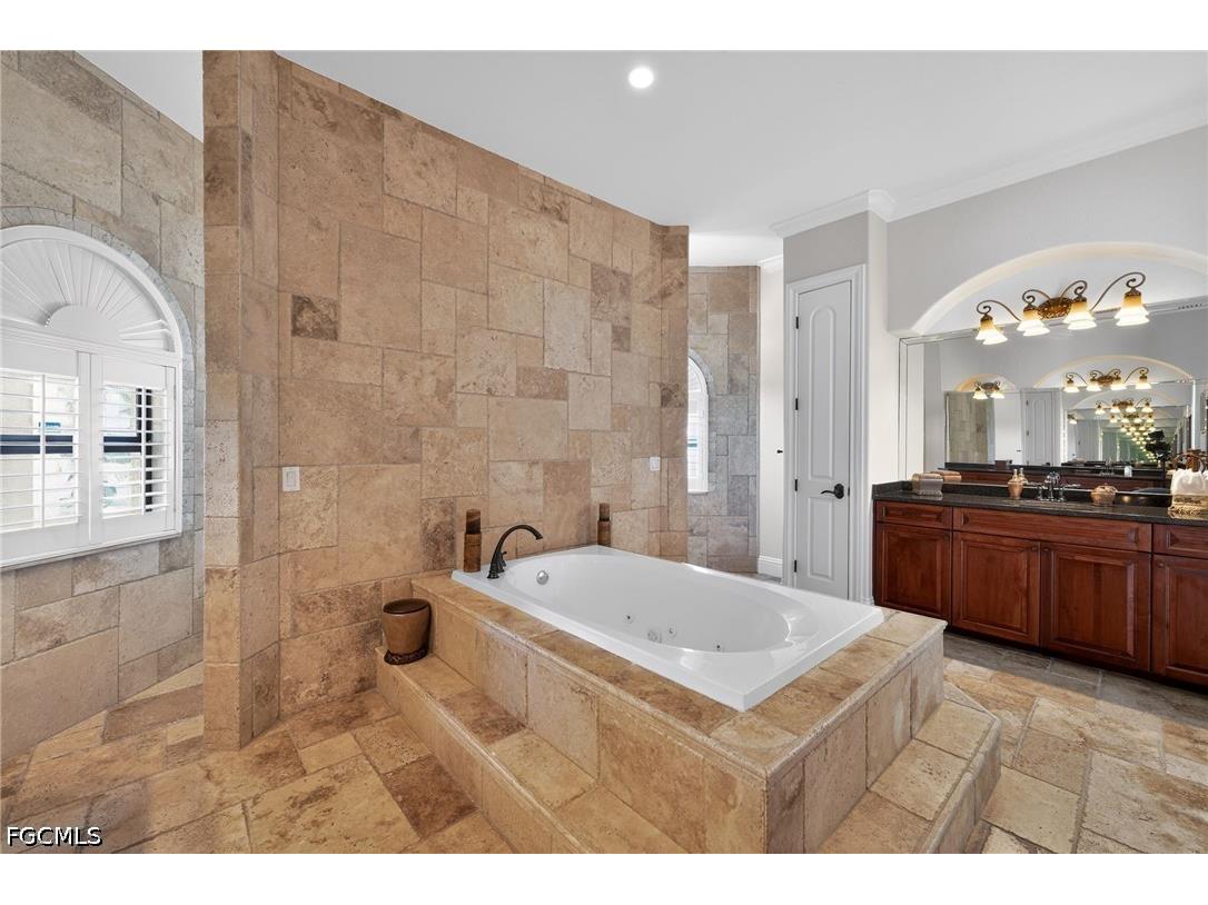 1911 SE 20th Street Cape Coral FL 33990 2026018066 image18