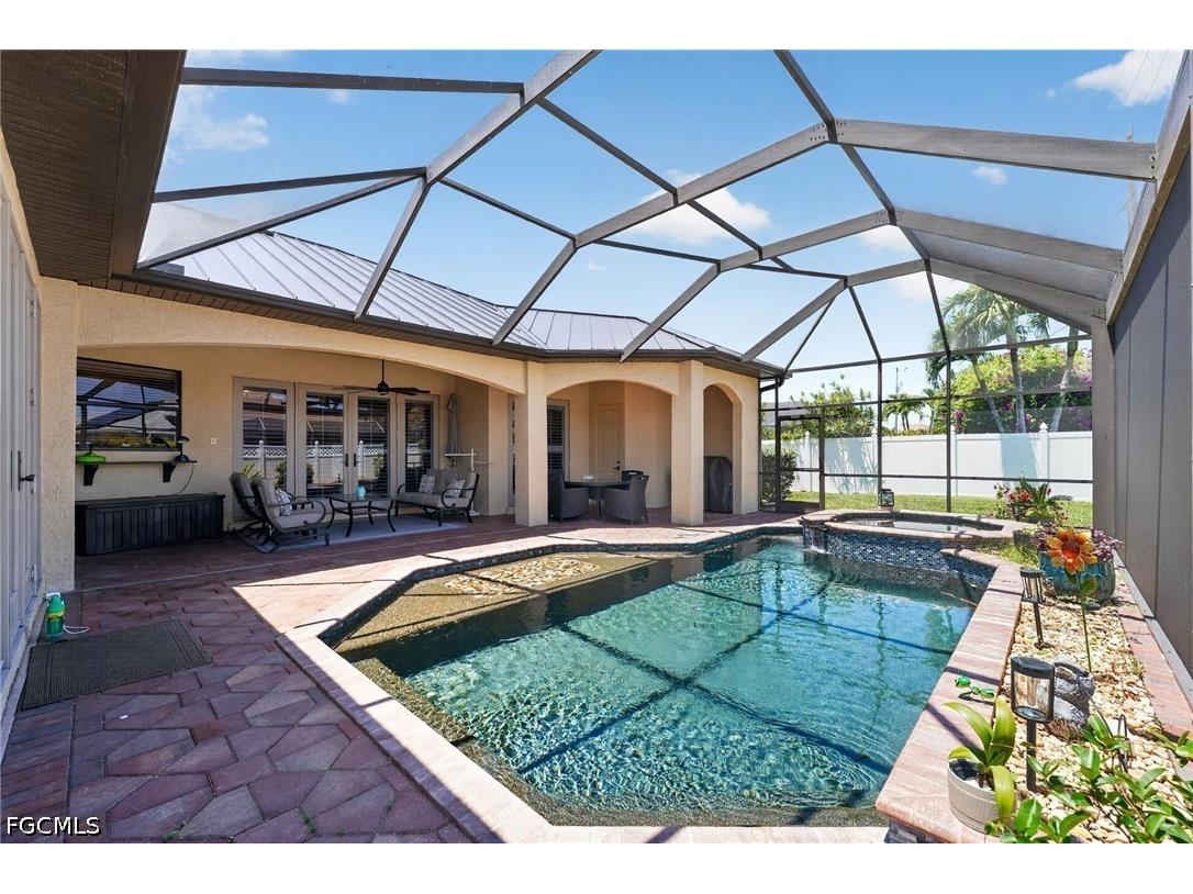 1911 SE 20th Street Cape Coral FL 33990 2026018066 image3