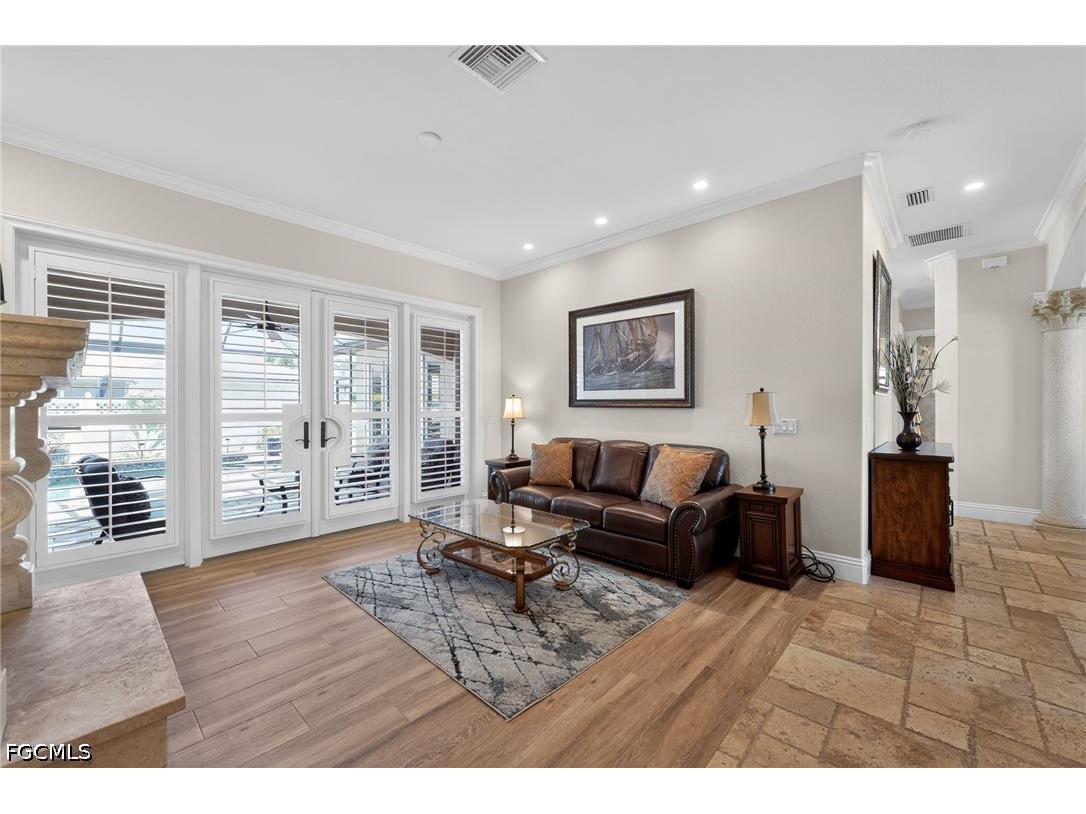 1911 SE 20th Street Cape Coral FL 33990 2026018066 image6