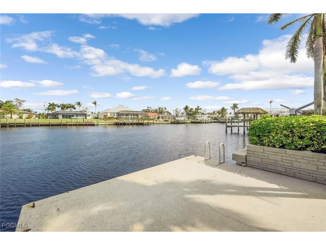 1911 SE 35th Street Cape Coral FL 33904 2025008147 image39