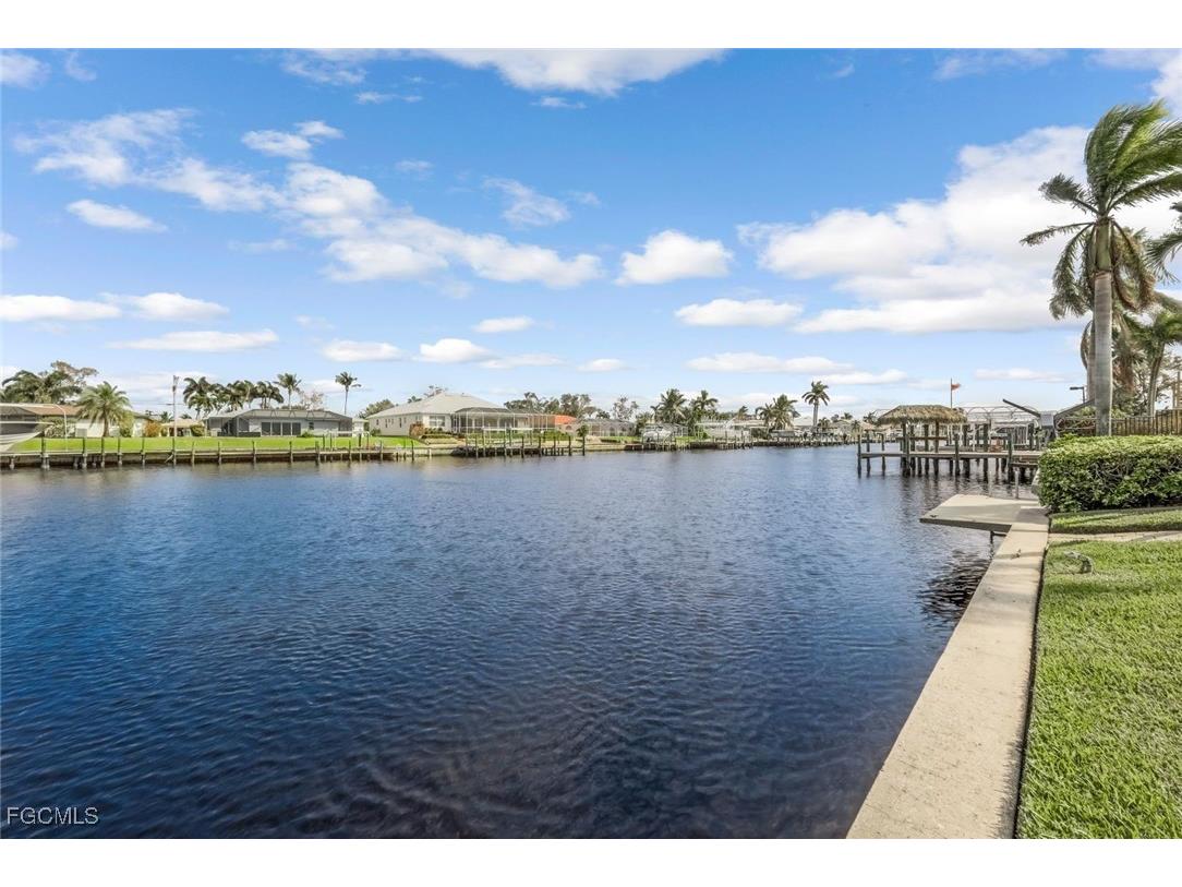 1911 SE 35th Street Cape Coral FL 33904 2025008147 image40