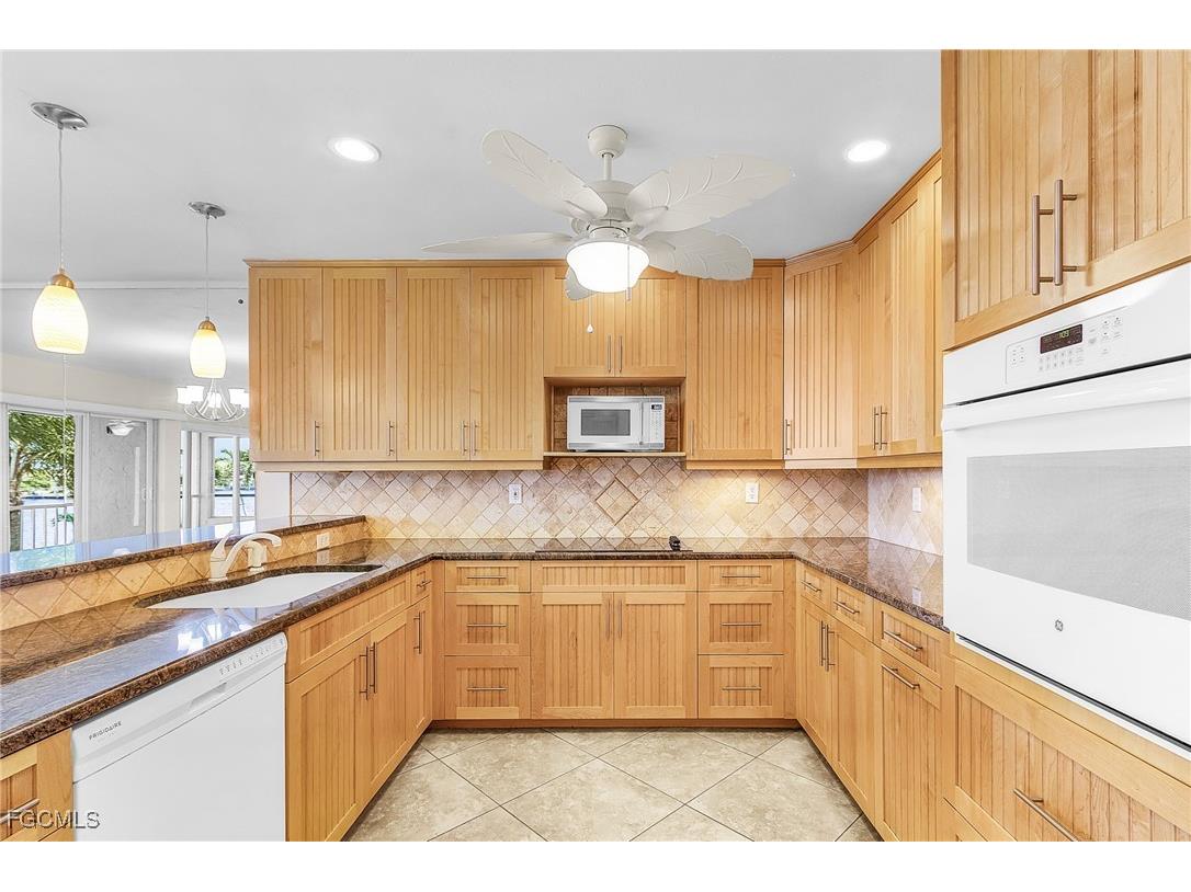 1911 SE 40th Terrace #201 Cape Coral FL 33904 2025013869 image11