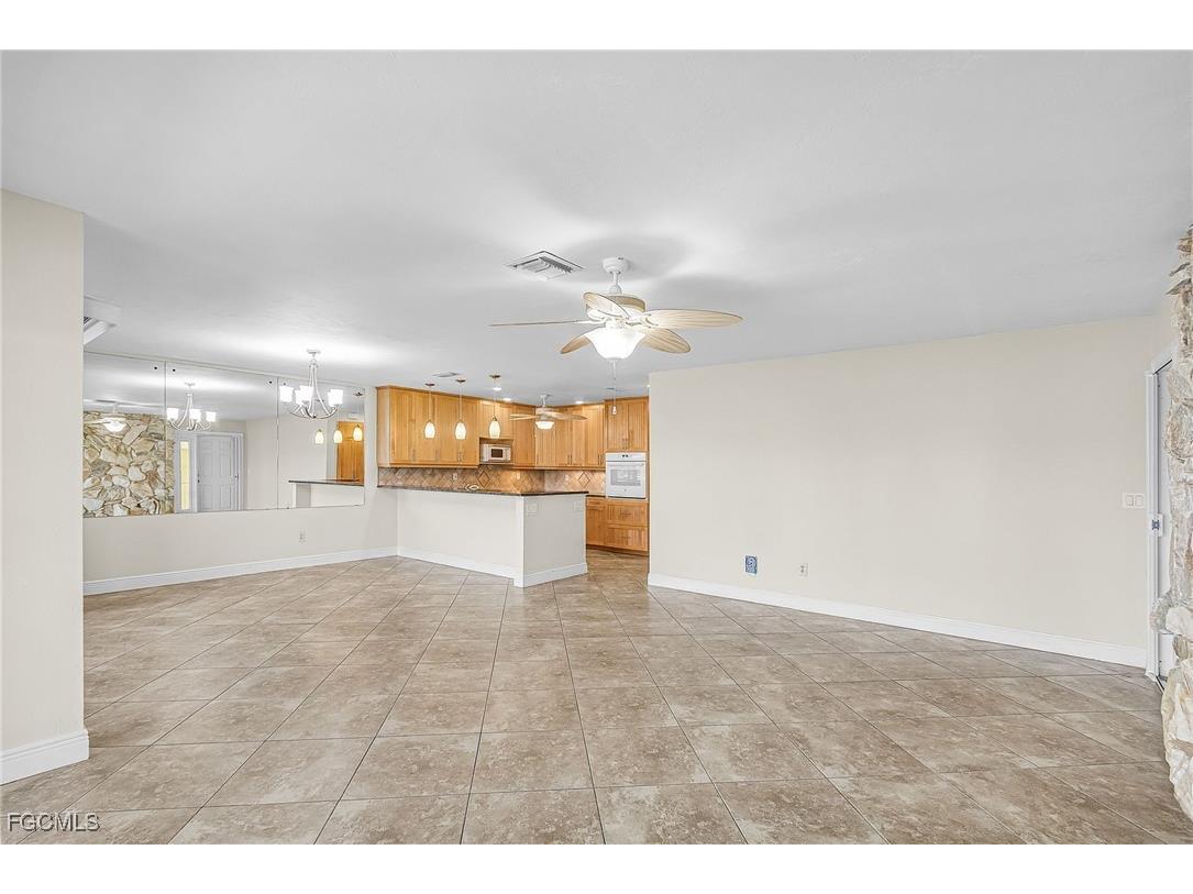 1911 SE 40th Terrace #201 Cape Coral FL 33904 2025013869 image16