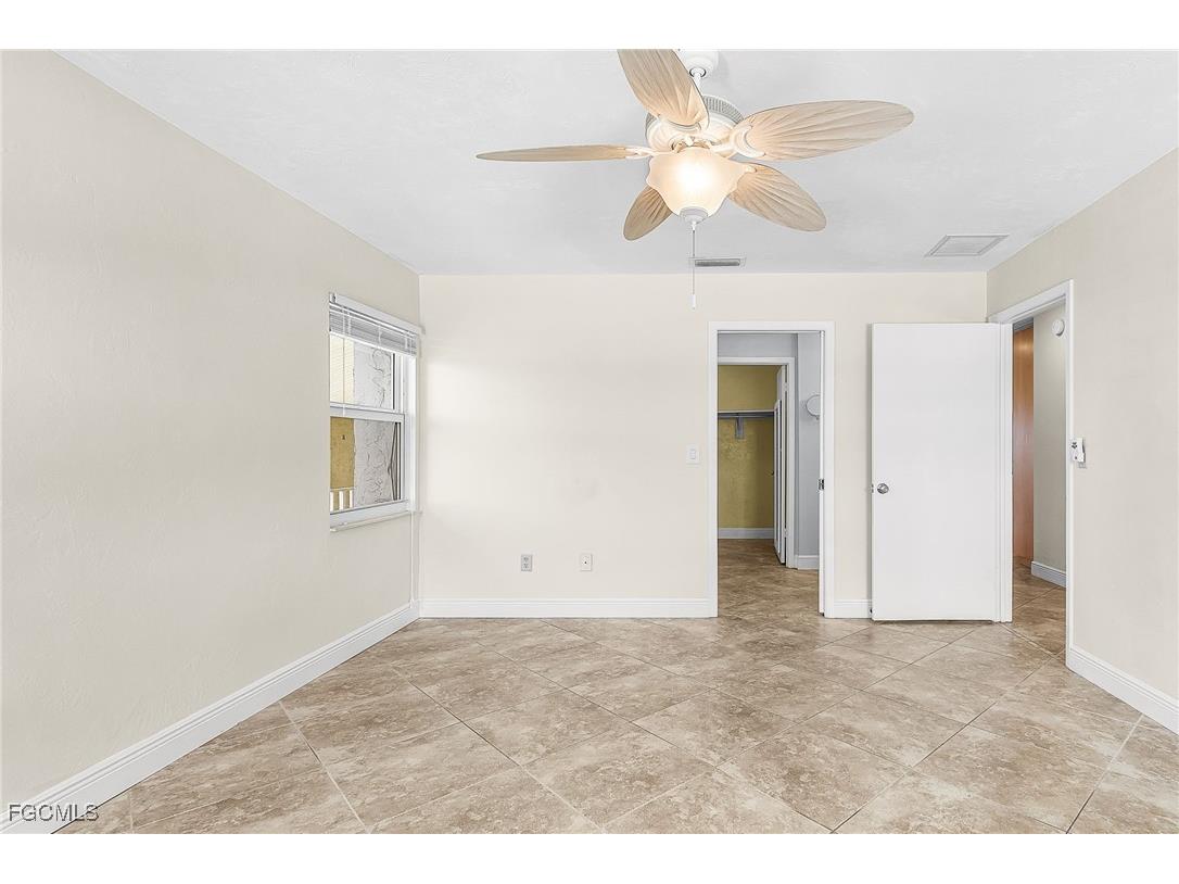 1911 SE 40th Terrace #201 Cape Coral FL 33904 2025013869 image18