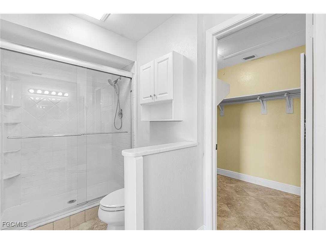 1911 SE 40th Terrace #201 Cape Coral FL 33904 2025013869 image20