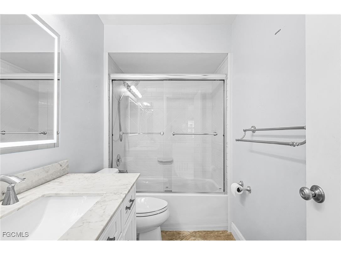 1911 SE 40th Terrace #201 Cape Coral FL 33904 2025013869 image26