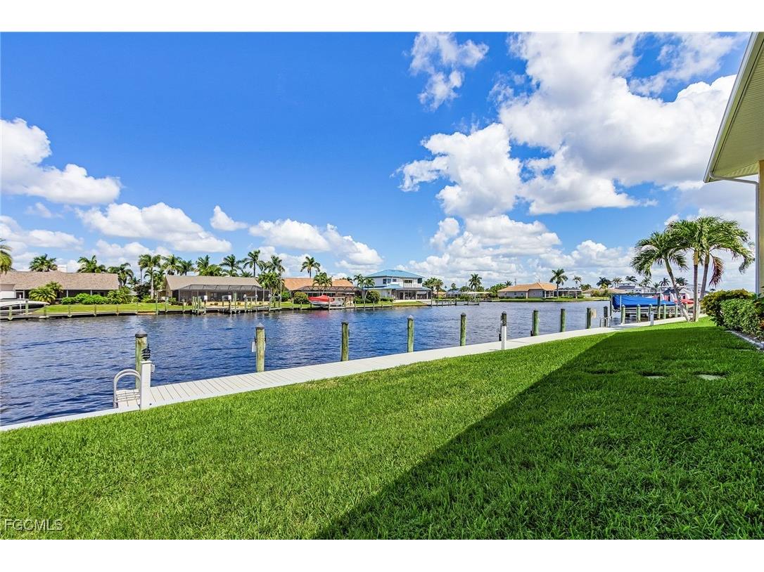 1911 SE 40th Terrace #201 Cape Coral FL 33904 2025013869 image27