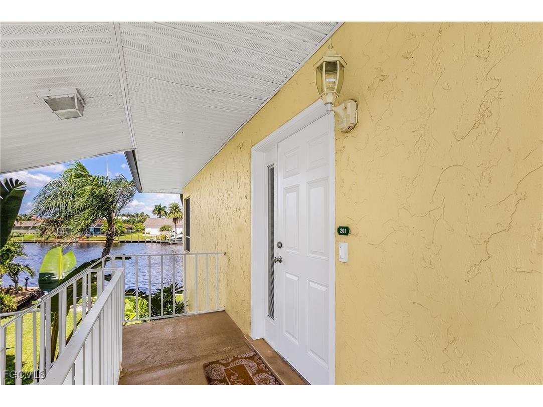 1911 SE 40th Terrace #201 Cape Coral FL 33904 2025013869 image31