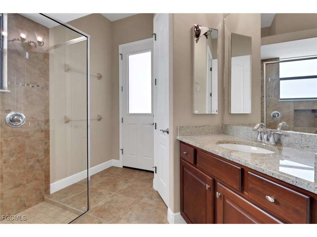 1911 SW 47th Street Cape Coral FL 33914 2025010658 image23