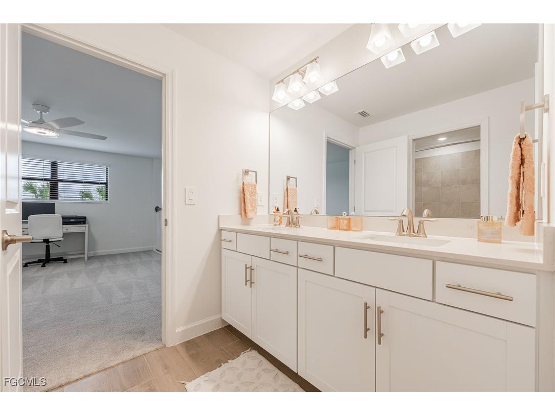 19112 Hanley Boulevard Estero FL 33928 2025019997 image29