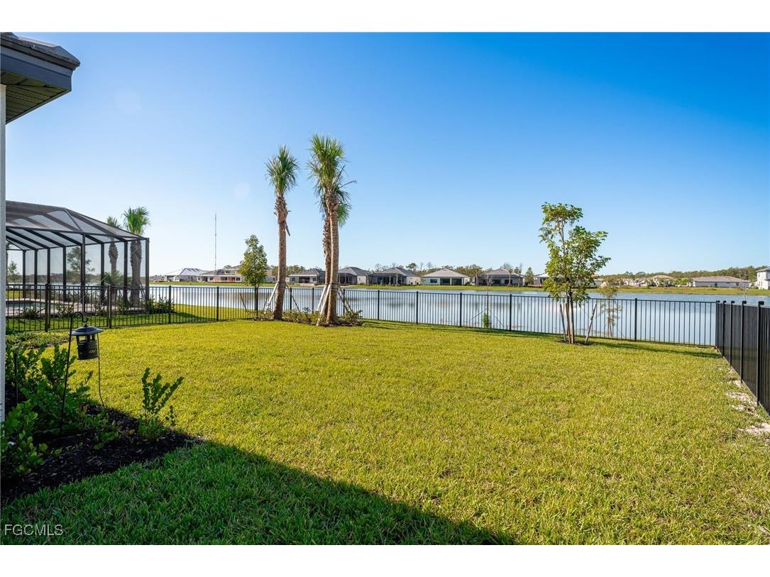 19112 Hanley Boulevard Estero FL 33928 2025019997 image35