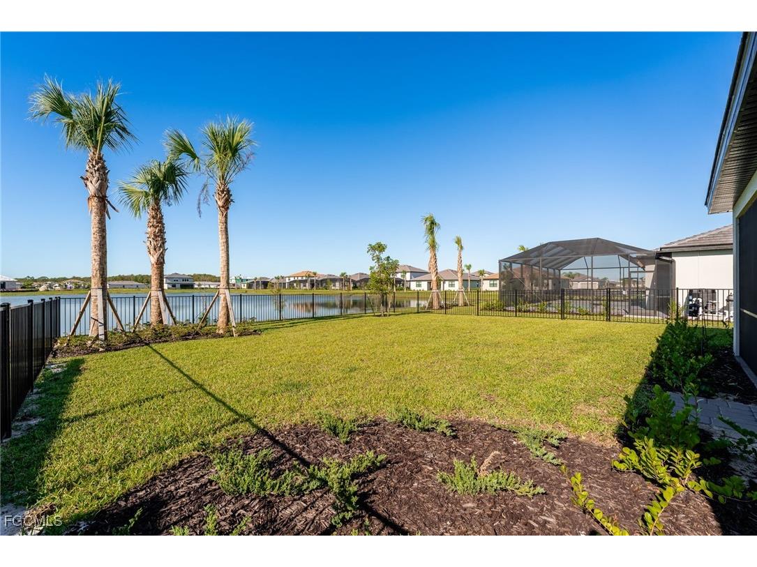 19112 Hanley Boulevard Estero FL 33928 2025019997 image36