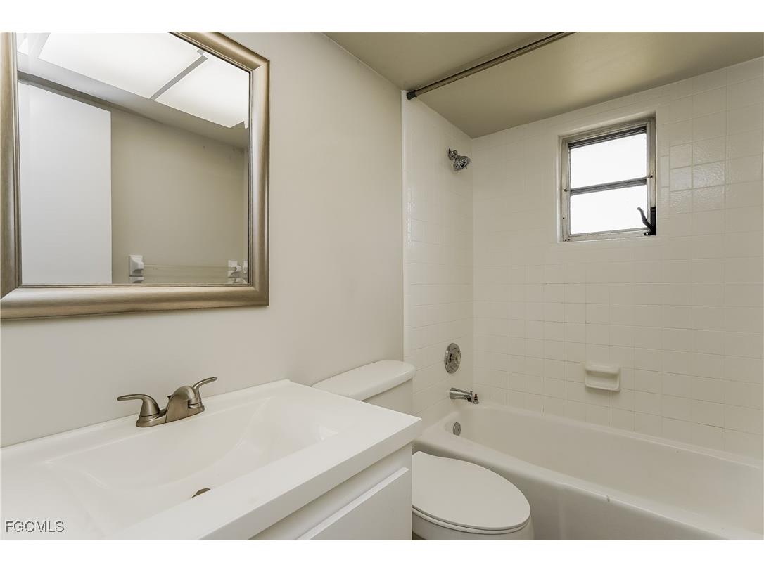 19116 Coconut Road Fort Myers FL 33967 2026003985 image13