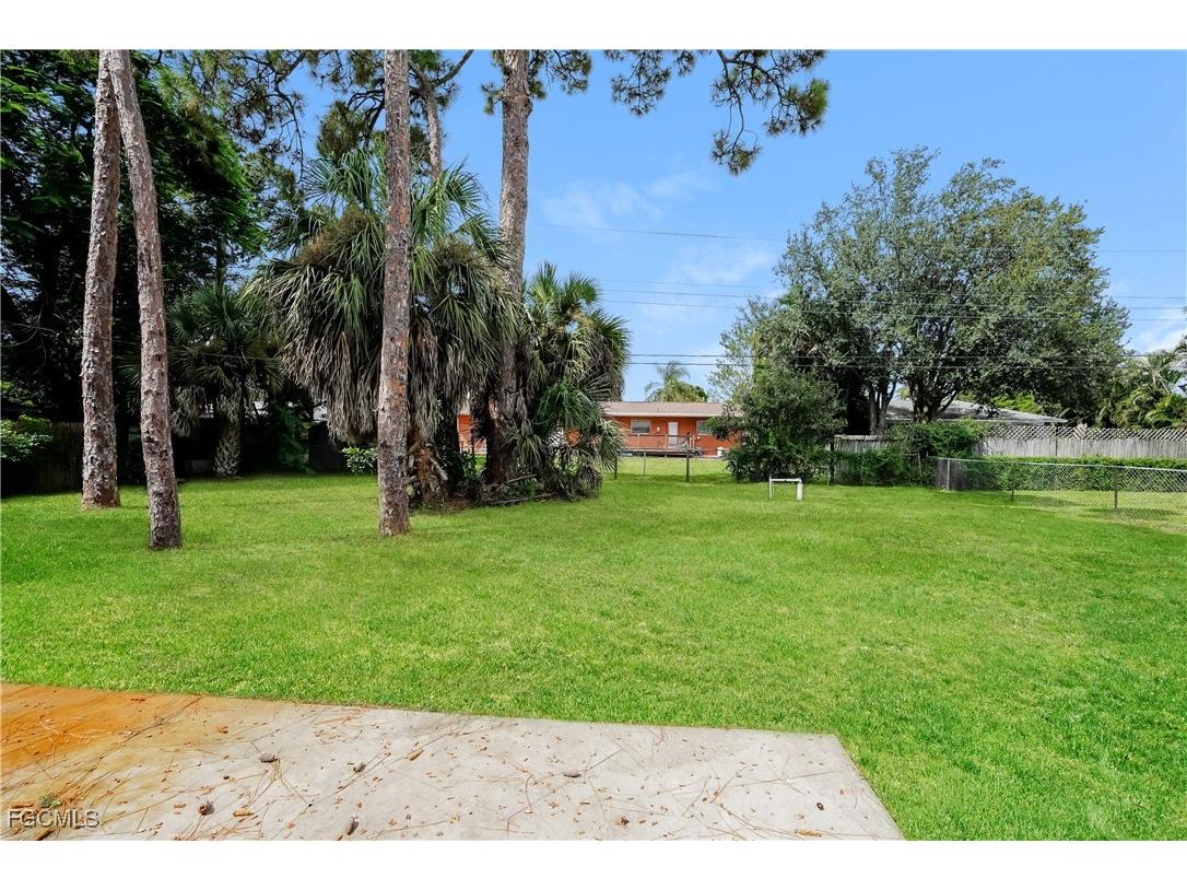 19116 Coconut Road Fort Myers FL 33967 2026003985 image14