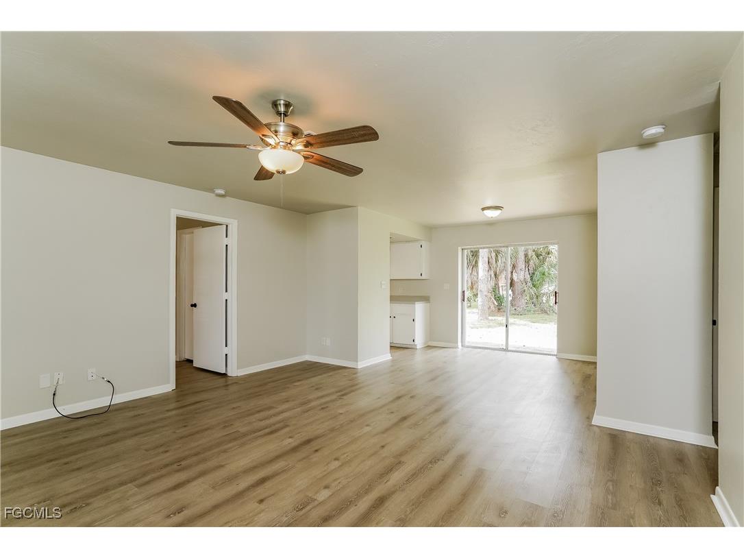 19116 Coconut Road Fort Myers FL 33967 2026003985 image3