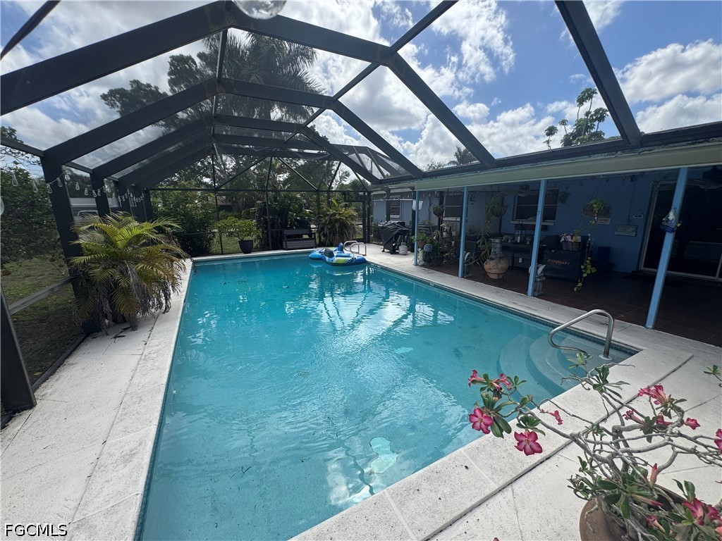 1912 Howe Court North Fort Myers FL 33903 2026015827 image10