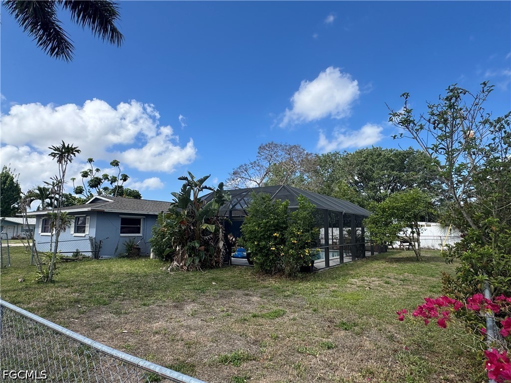 1912 Howe Court North Fort Myers FL 33903 2026015827 image4