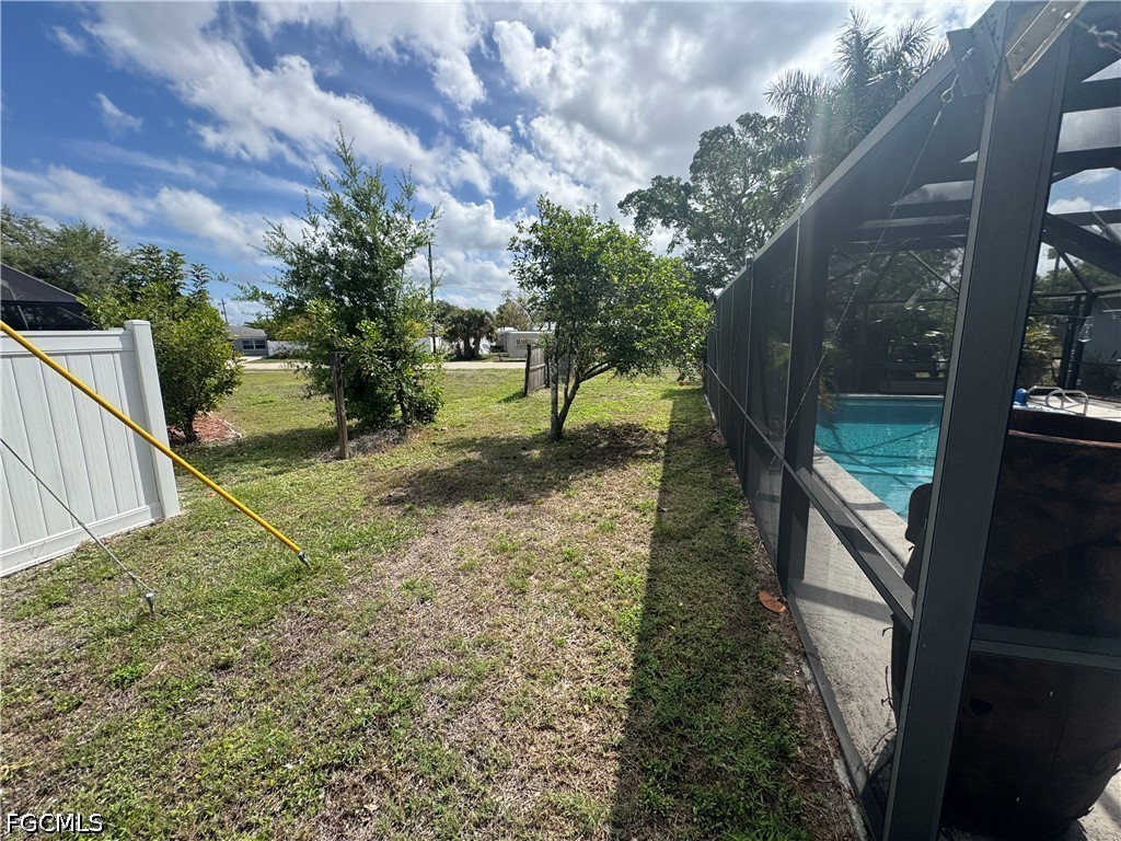 1912 Howe Court North Fort Myers FL 33903 2026015827 image5