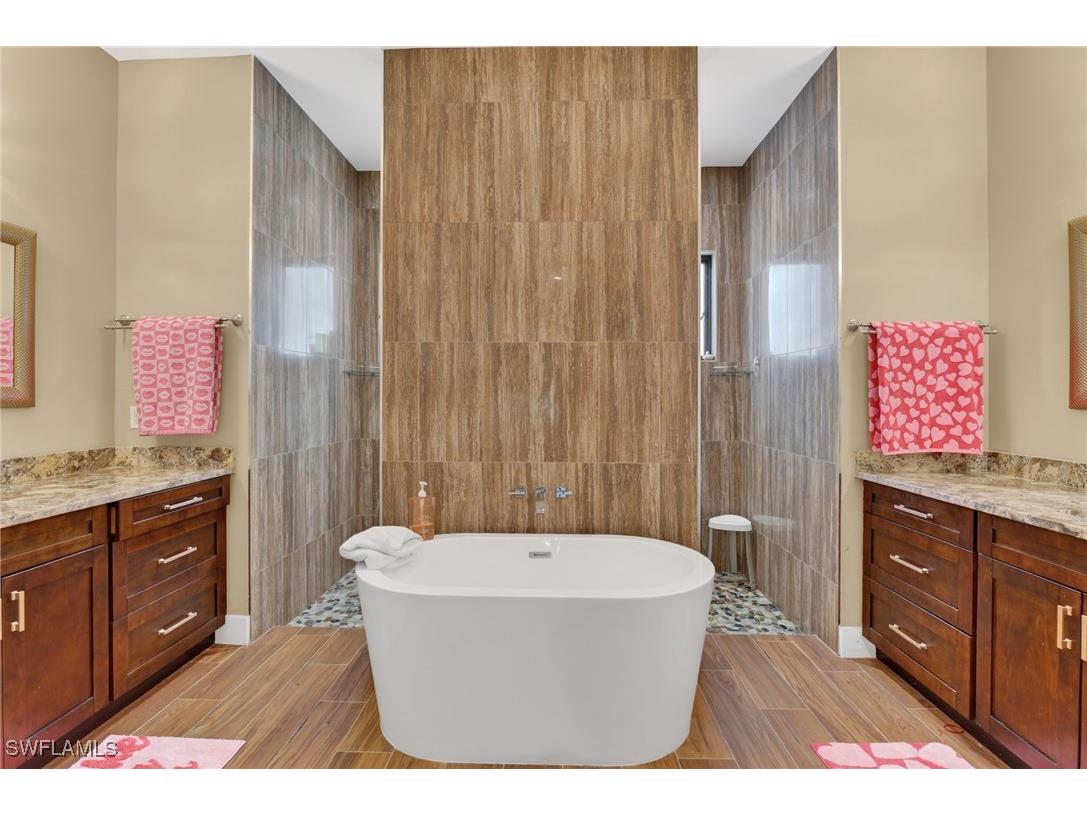 1912 Jung Boulevard E Naples FL 34120 226001186 image31