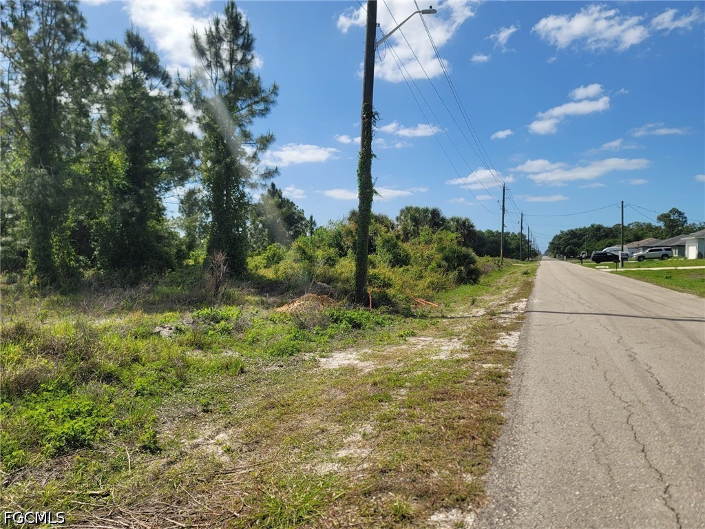 1912 Moore Avenue Lehigh Acres FL 33972 2026017169 image3