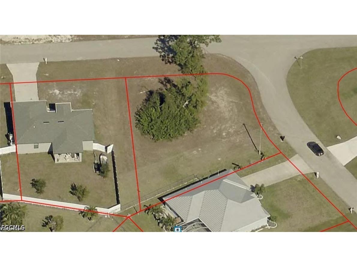1912 NE 44th Street Cape Coral FL 33909 2026017479 image1