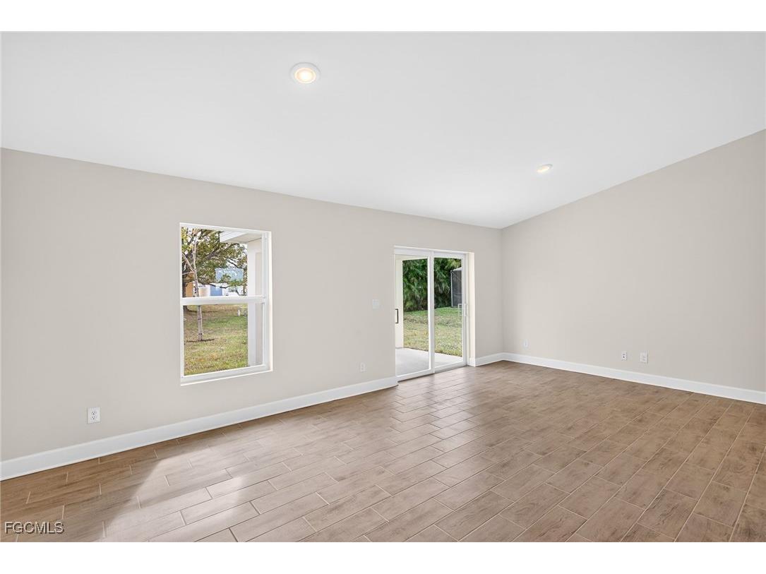 1912 NW 17th Street Cape Coral FL 33993 2026004447 image18