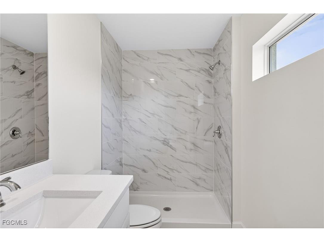 1912 NW 17th Street Cape Coral FL 33993 2026004447 image19