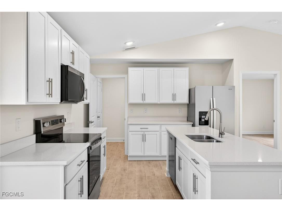 1912 NW 17th Street Cape Coral FL 33993 2026004447 image2