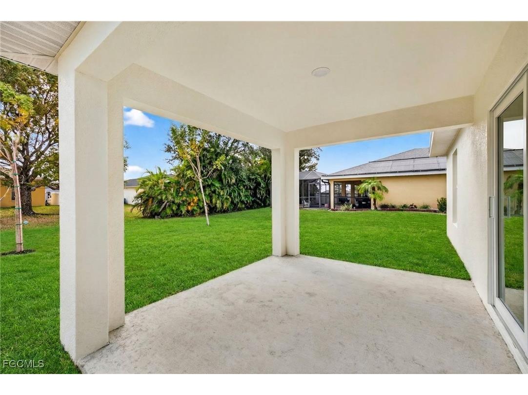 1912 NW 17th Street Cape Coral FL 33993 2026004447 image7